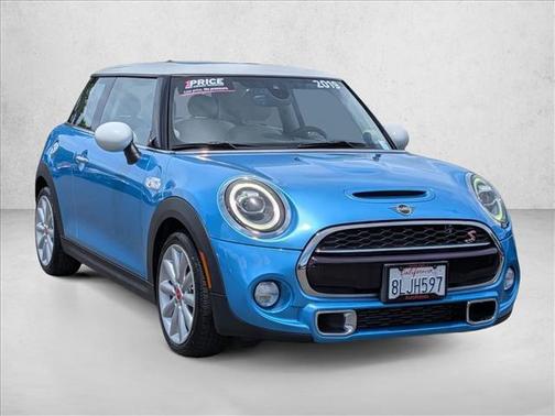 Electric Blue Metallic 2019 MINI Hardtop Cooper S