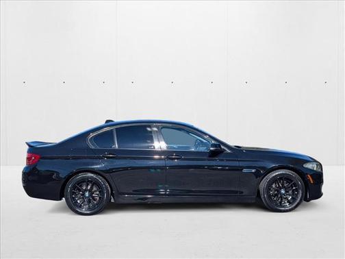 2016 BMW 528 528i