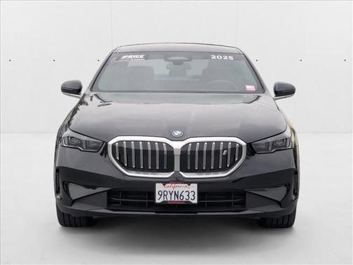 2025 BMW i5 xDrive40