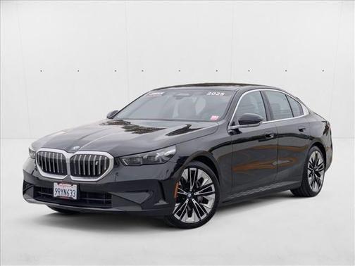 2025 BMW i5 xDrive40