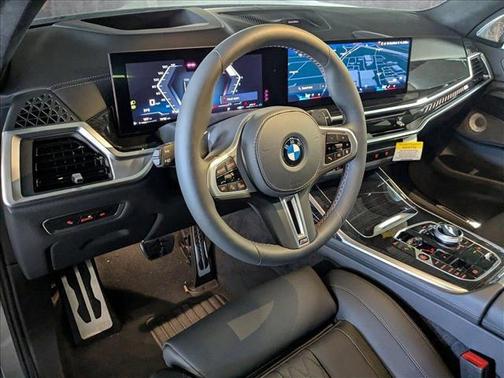 2026 BMW X7 M60i