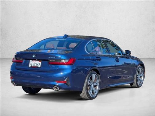 2022 BMW 330 330i