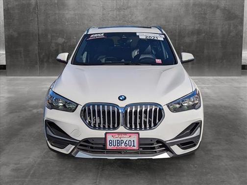 Photo 2 of 26 of 2021 BMW X1 xDrive28i