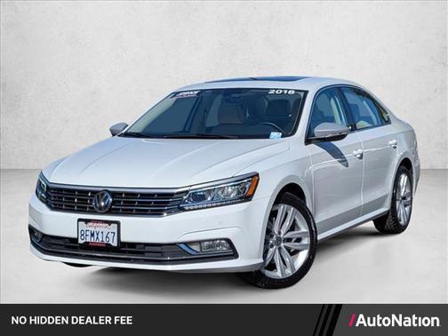 Pure White 2018 Volkswagen Passat 2.0T SE