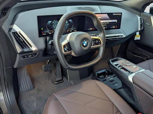 2026 BMW iX xDrive60