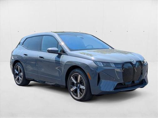 2026 BMW iX xDrive45