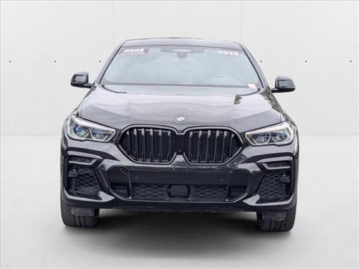 2022 BMW X6 M50i