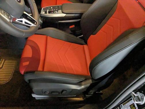 2025 BMW X1 M35i