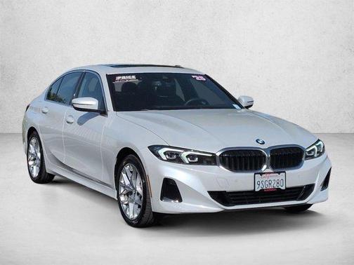 Mineral White Metallic 2025 BMW 330 xDrive