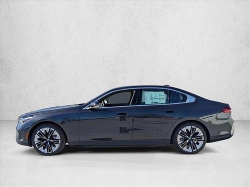 2025 BMW i5 eDrive40