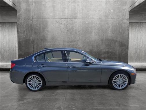 Photo 4 of 25 of 2013 BMW 328 i