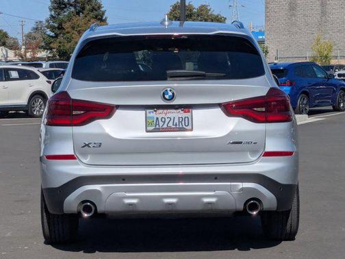 2021 BMW X3 PHEV xDrive30e