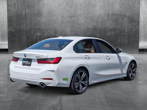 2023 BMW 330e Base
