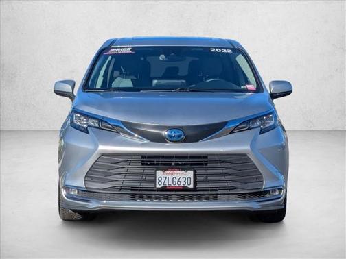 2022 Toyota Sienna XLE