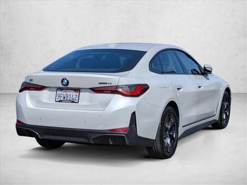 Mineral White Metallic 2023 BMW i4 Gran Coupe eDrive35