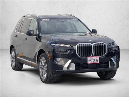 2025 BMW X7 xDrive40i