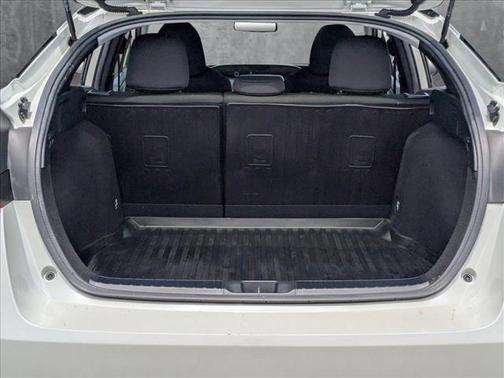 2020 Toyota Prius L