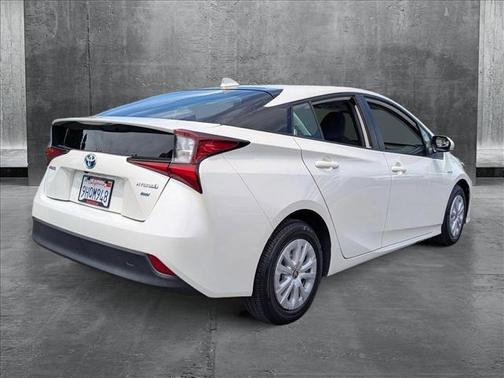 2020 Toyota Prius L