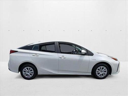 2020 Toyota Prius L