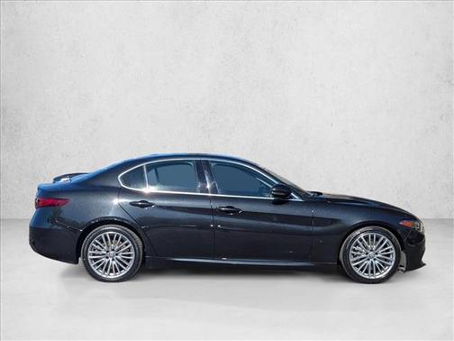 2018 Alfa Romeo Giulia Ti Lusso