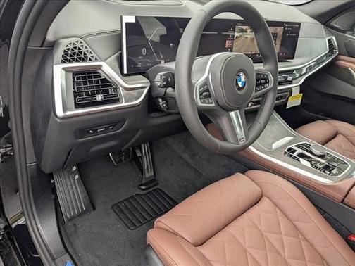 Carbon Black Metallic 2026 BMW X5 xDrive40i