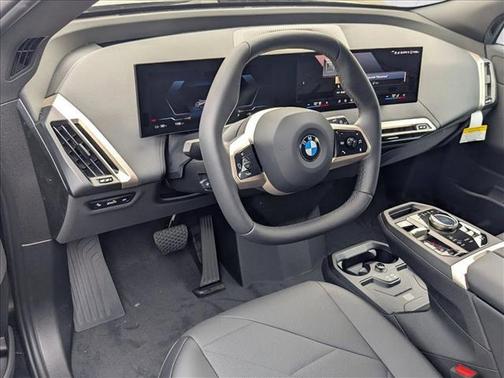 2026 BMW iX xDrive45