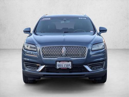 2019 Lincoln Nautilus Select