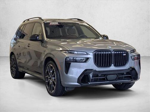 2024 BMW X7 M60i