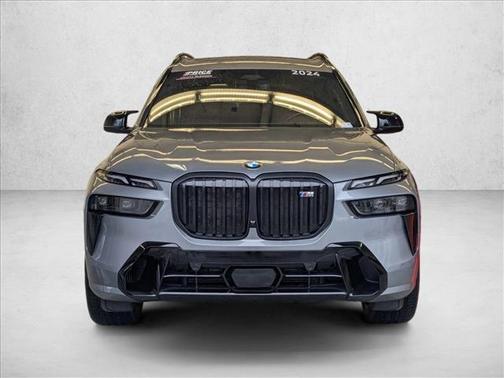 2024 BMW X7 M60i