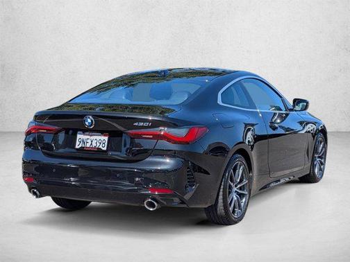 Black 2025 BMW 430 i