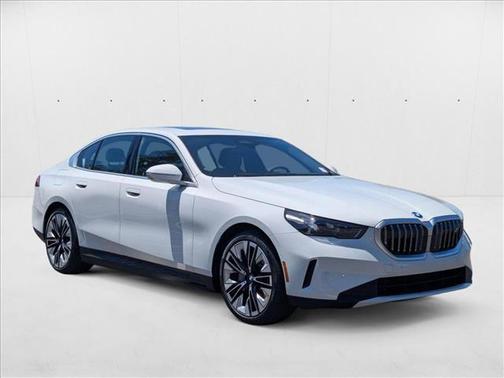 2025 BMW i5 xDrive40