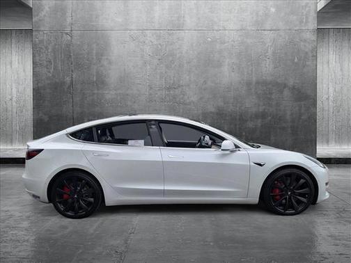 2018 Tesla Model 3 Performance