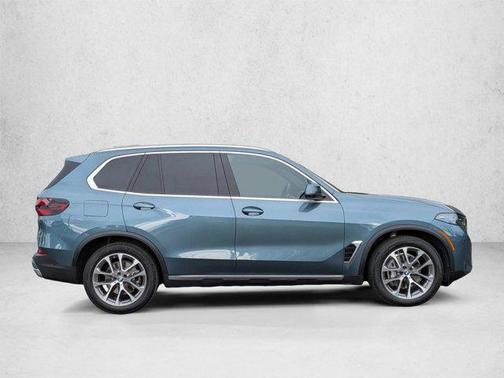 Blue Ridge Mountain Metallic 2025 BMW X5 xDrive40i