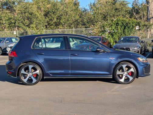 2015 Volkswagen Golf GTI 2.0T Autobahn 4-Door