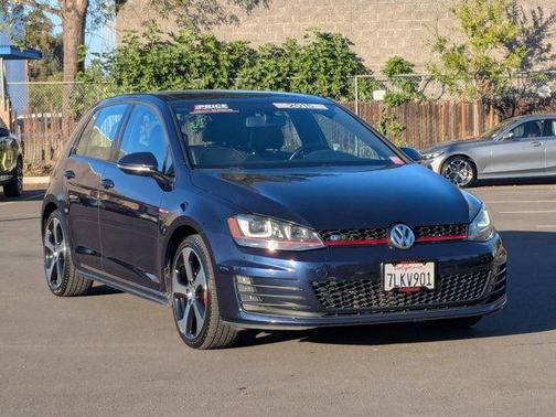 2015 Volkswagen Golf GTI 2.0T Autobahn 4-Door
