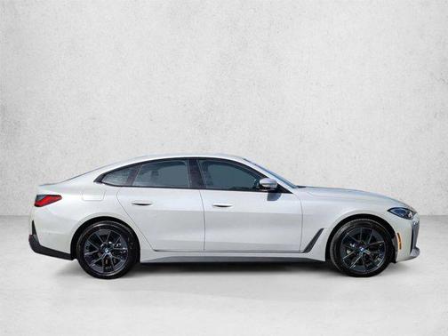 Mineral White Metallic 2023 BMW i4 Gran Coupe eDrive35