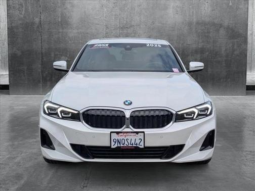 2025 BMW 330 i