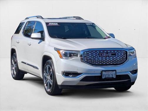 2017 GMC Acadia Denali