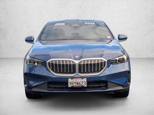 2025 BMW 530 530i