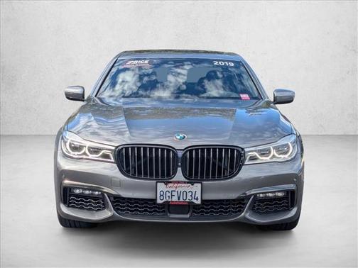 2019 BMW 750 I
