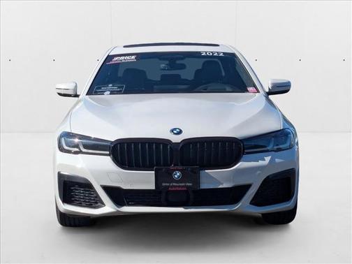 2022 BMW 530e Base