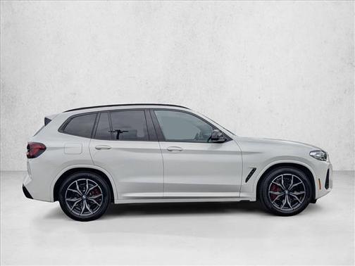 2023 BMW X3 M40i