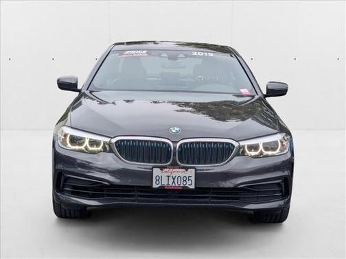 2019 BMW 530e iPerformance