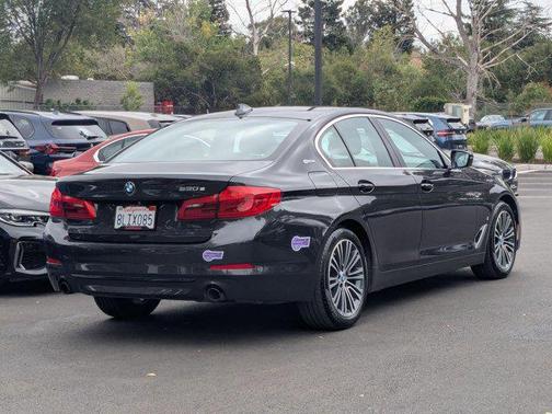 2019 BMW 530e iPerformance