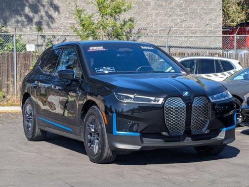 2024 BMW iX xDrive50