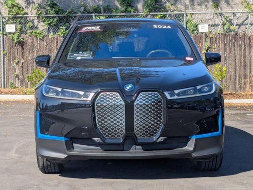 2024 BMW iX xDrive50