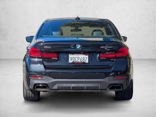 2023 BMW M550 i Xdrive