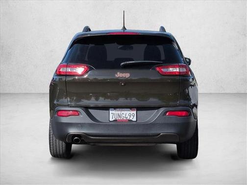 Recon Green Clearcoat 2016 Jeep Cherokee 75th Anniversary