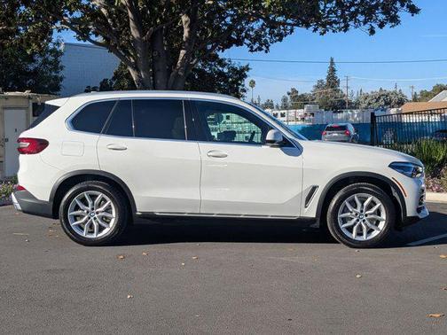 2022 BMW X5 xDrive40i