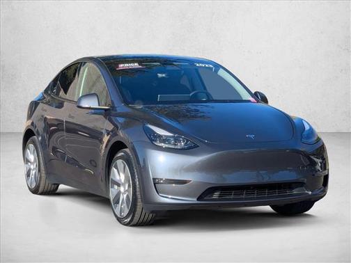 2023 Tesla Model Y Long Range Dual Motor All-Wheel Drive